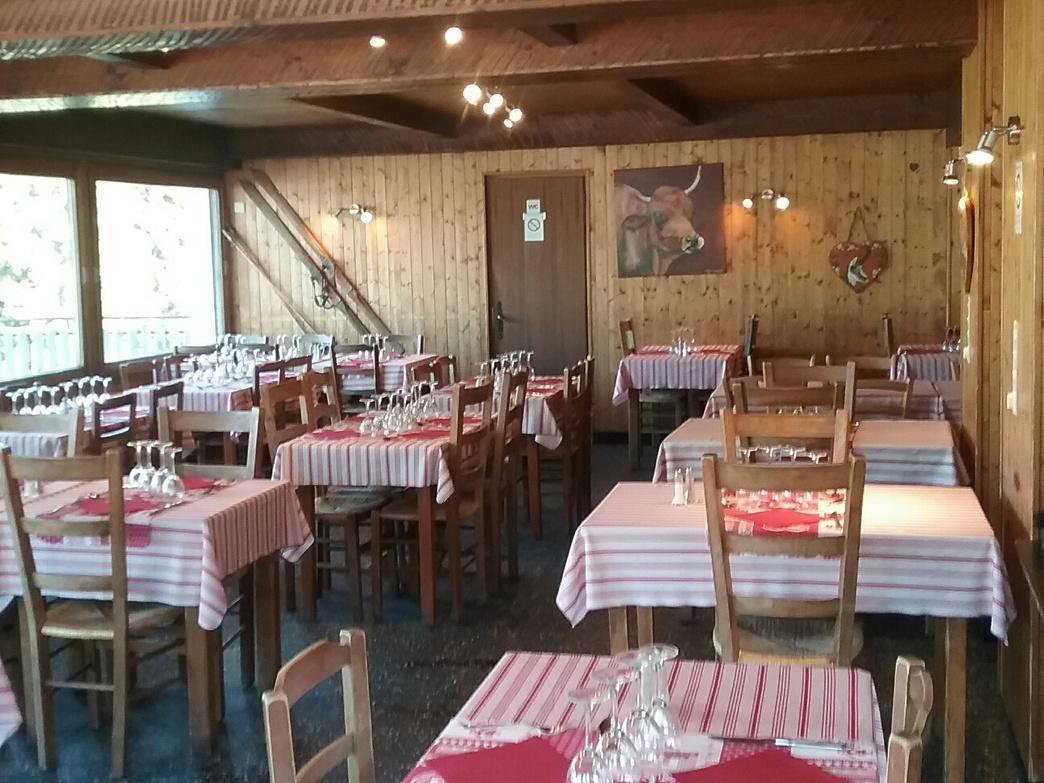 Hotel Restaurant Les Rosieres Manigod Eksteriør bilde